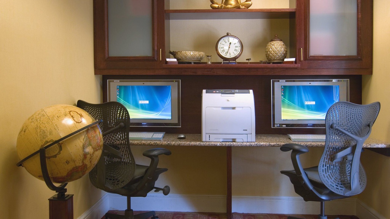 Photo of Livingroom in Shelton