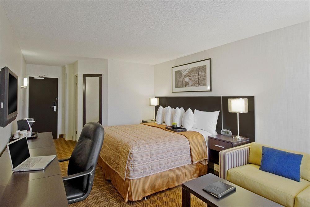 Photo of Livingroom in Burlington