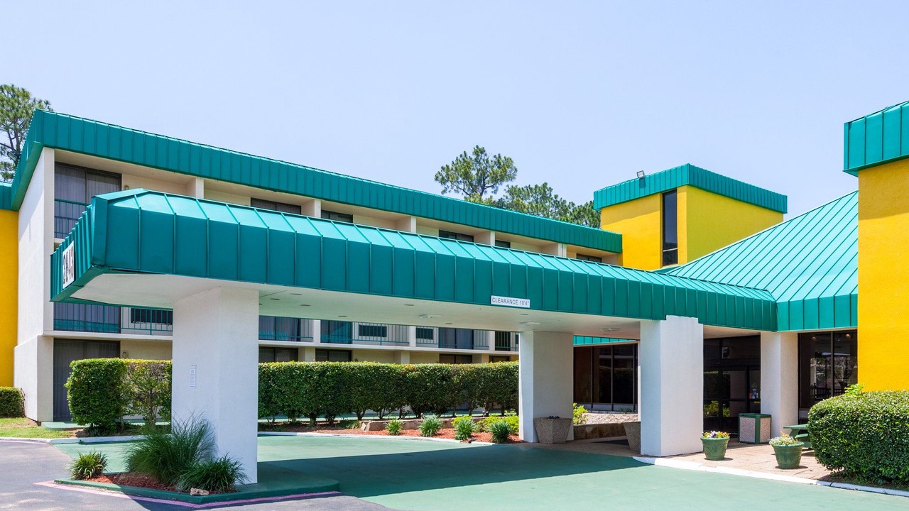 Photo of Buildings in Tyler