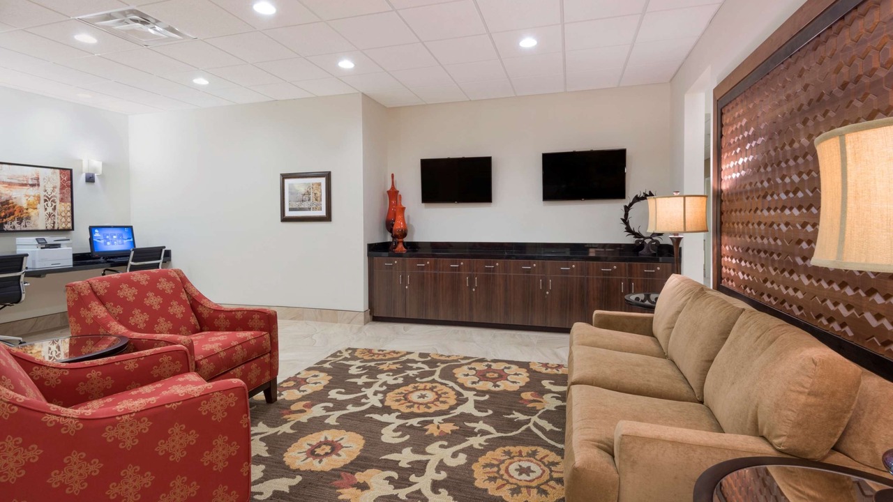Photo of Livingroom in Hudson