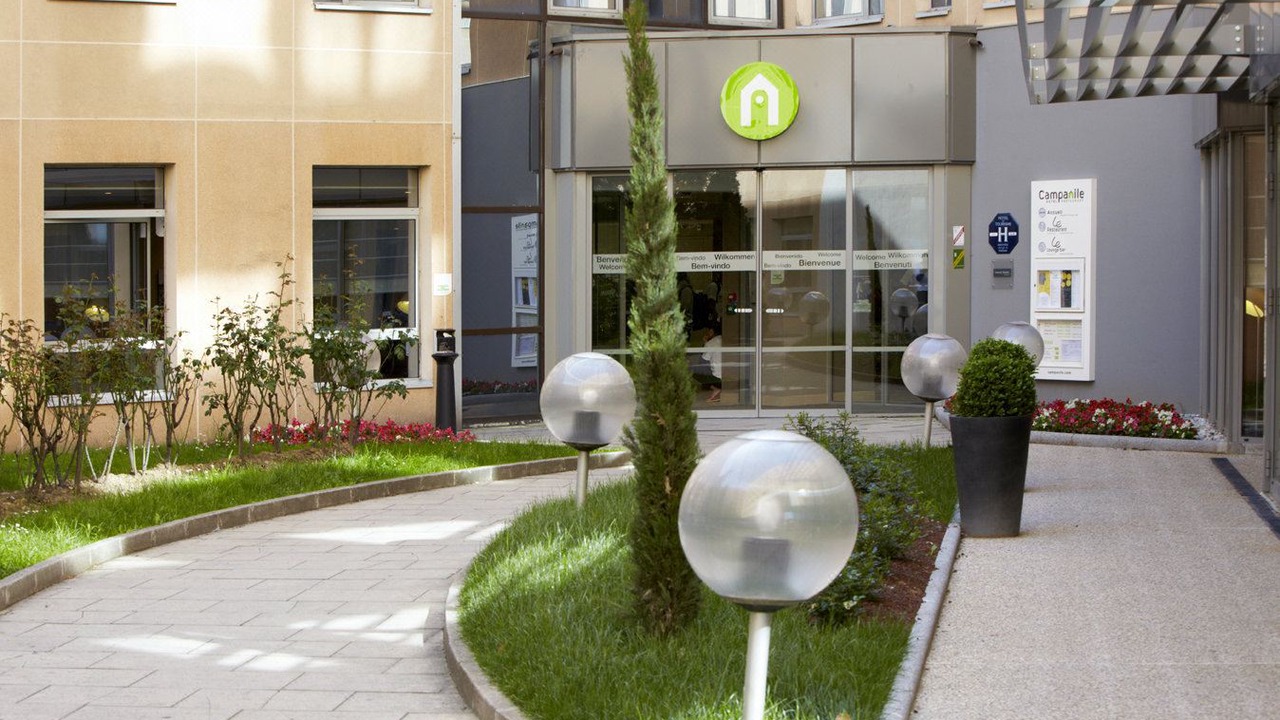 Photo of Others in Villette Gare