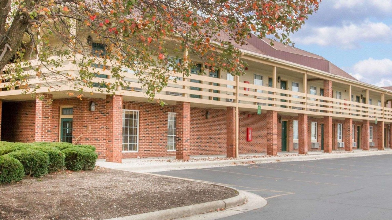 Photo of Buildings in Findlay
