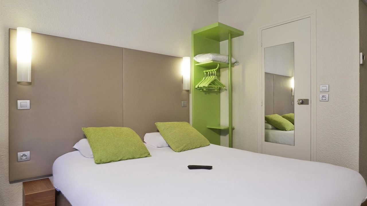 Photo of Bedroom in Levallois-Perret