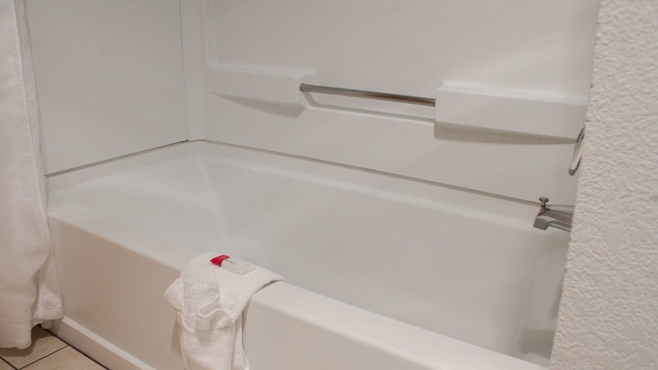 Photo of Bathroom in Graysville