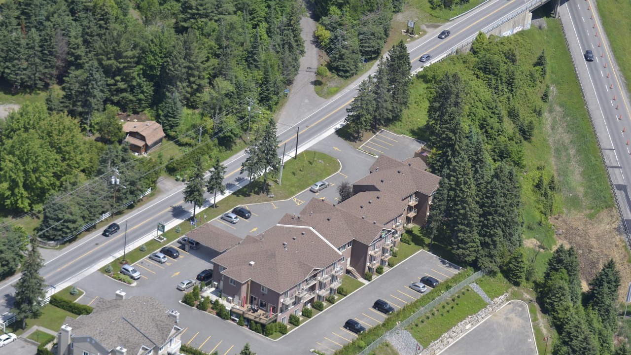 Photo of Others in Saint-Sauveur
