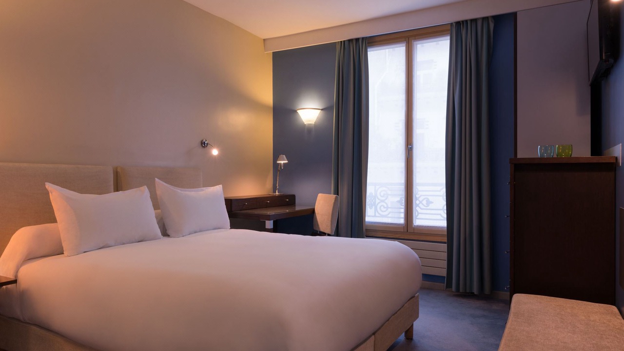 Photo of Bedroom in Notre-Dame-des-Champs