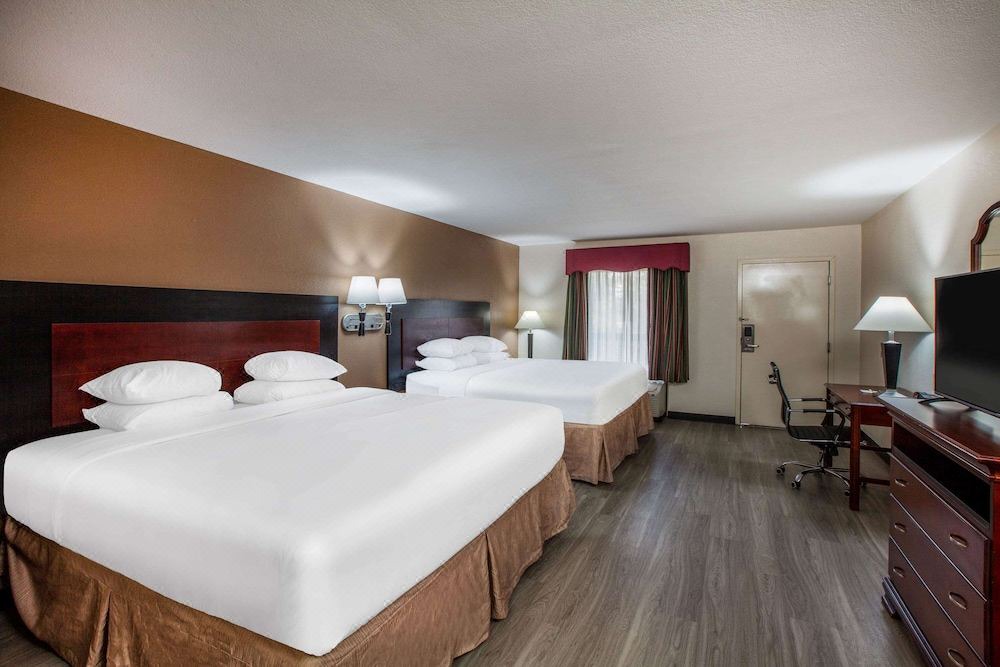 Photo of Bedroom in Tyler
