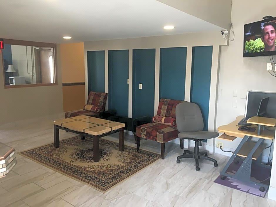 Photo of Livingroom in Faribault