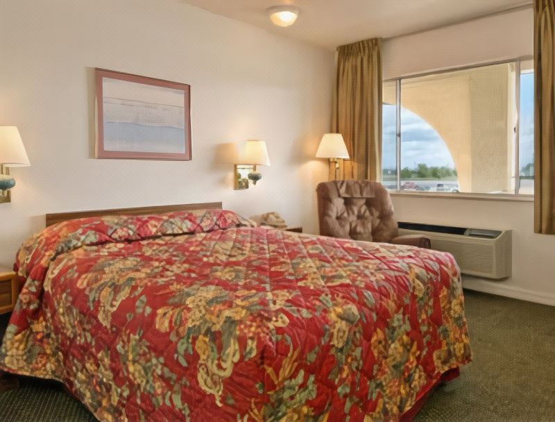 Photo of Bedroom in Kimball