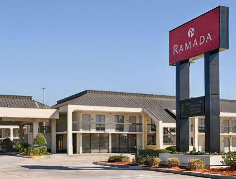 Photo of Buildings in Broadmoor