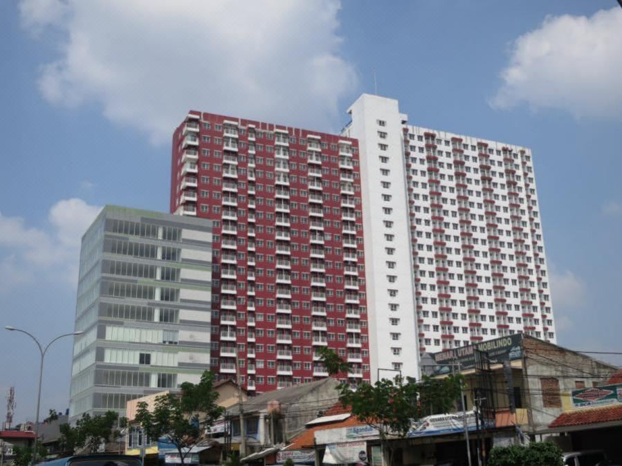 Photo of Buildings in Pondokcina