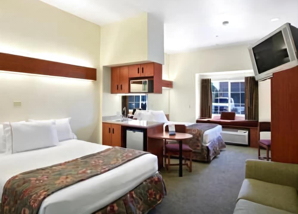 Photo of Others in Tracy