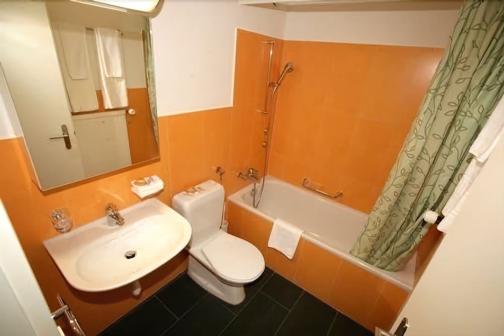 Photo of Bathroom in Oerlikon