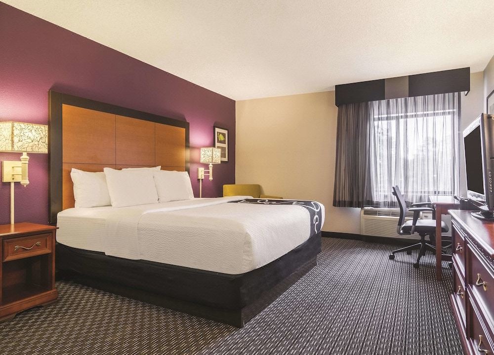 Photo of Bedroom in Dock Junction