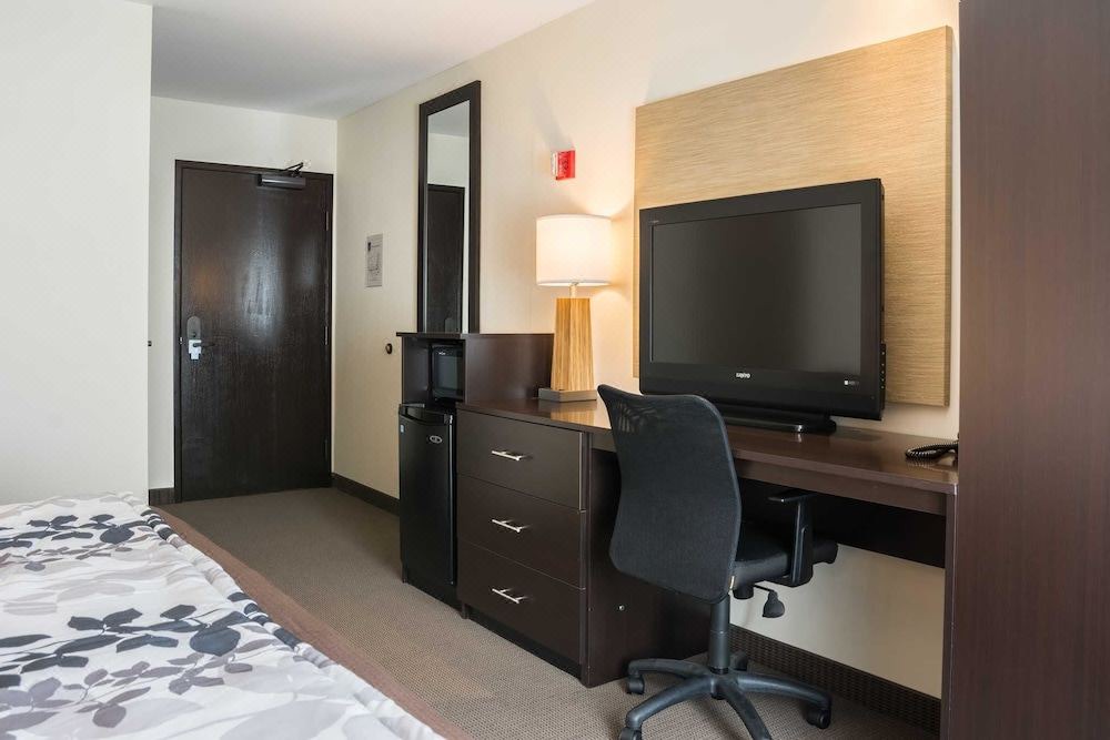 Photo of Livingroom in Mountain View District