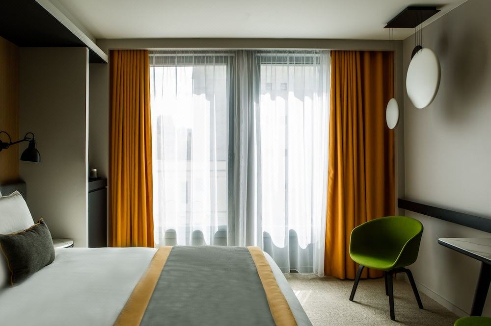 Photo of Bedroom in 17th Arrondissement