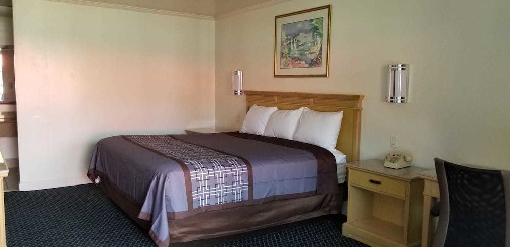 Photo of Bedroom in Newport News