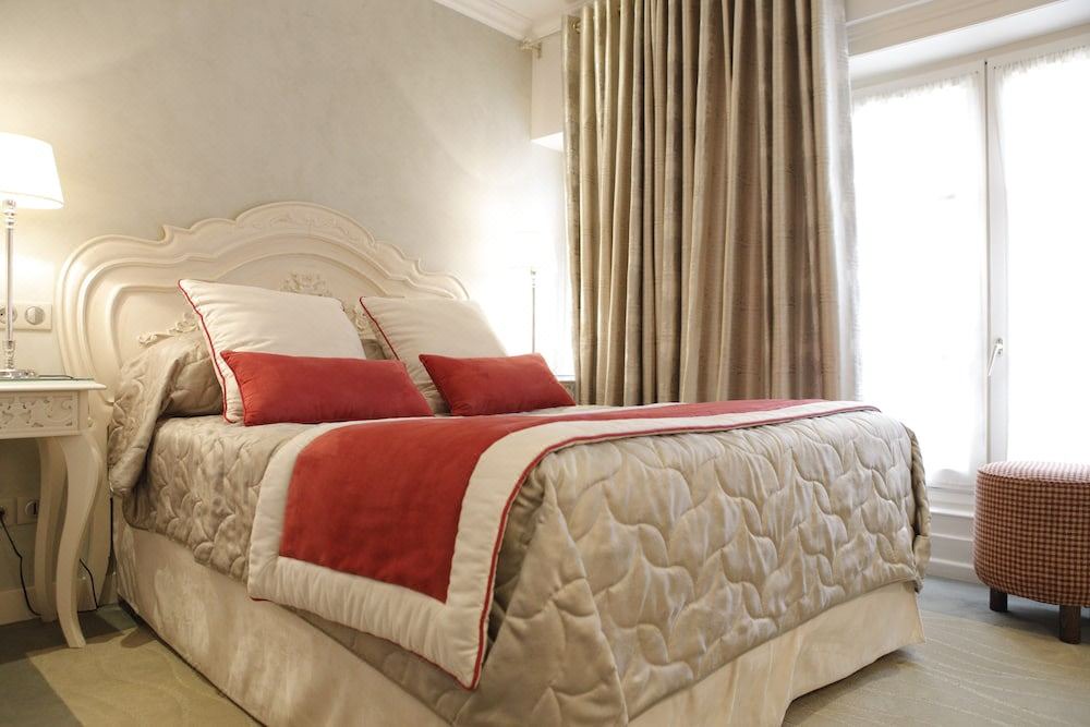 Photo of Bedroom in Terreaux - Bat d'argent