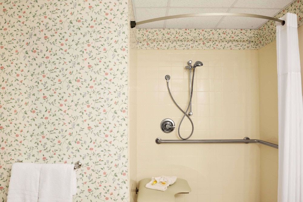 Photo of Bathroom in Grayling