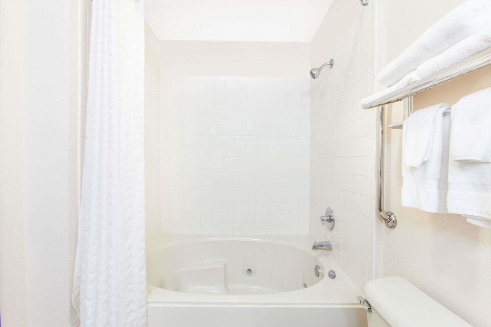 Photo of Bathroom in Oklahoma City