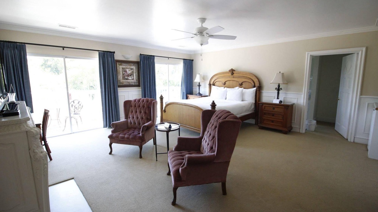 Photo of Livingroom in Cambria