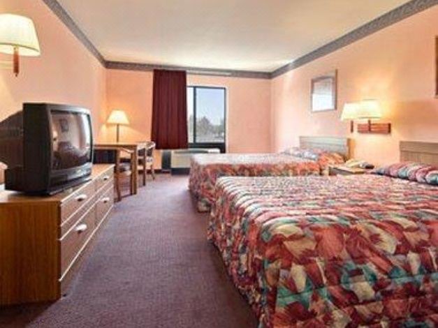 Photo of Bedroom in Lee's Summit