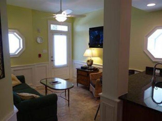 Photo of Livingroom in Tybee Island