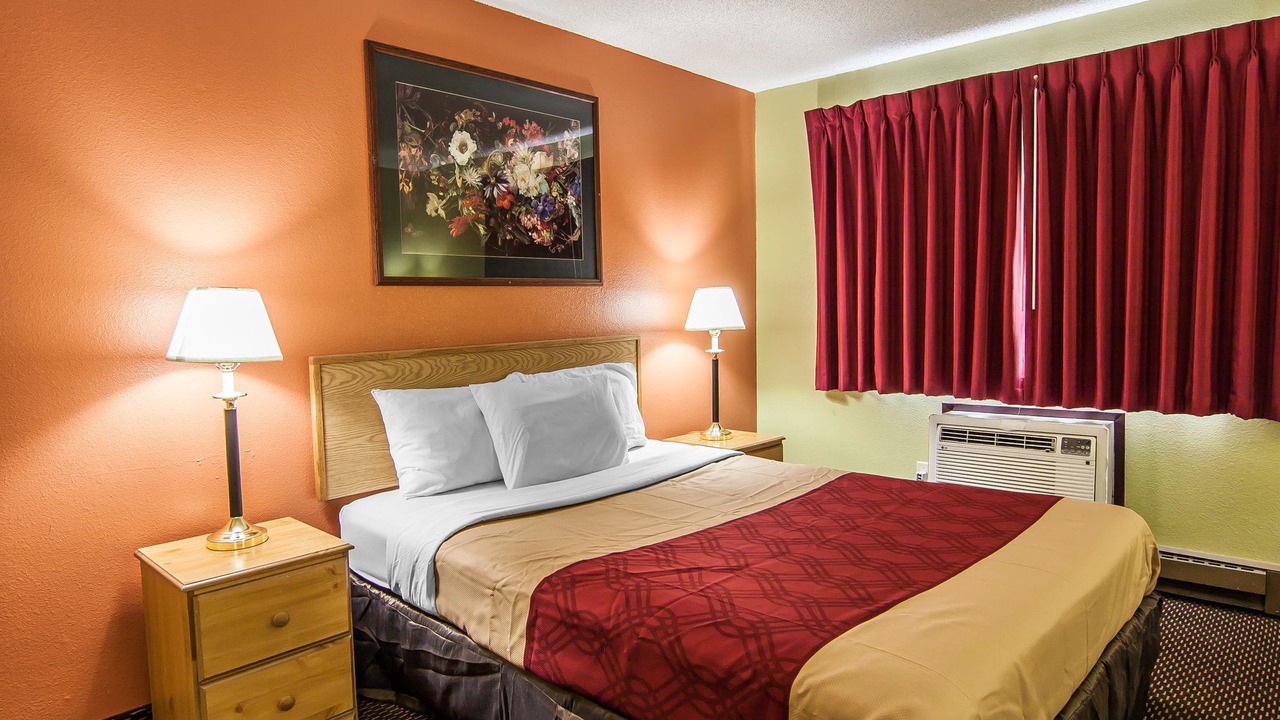 Photo of Bedroom in Corvallis