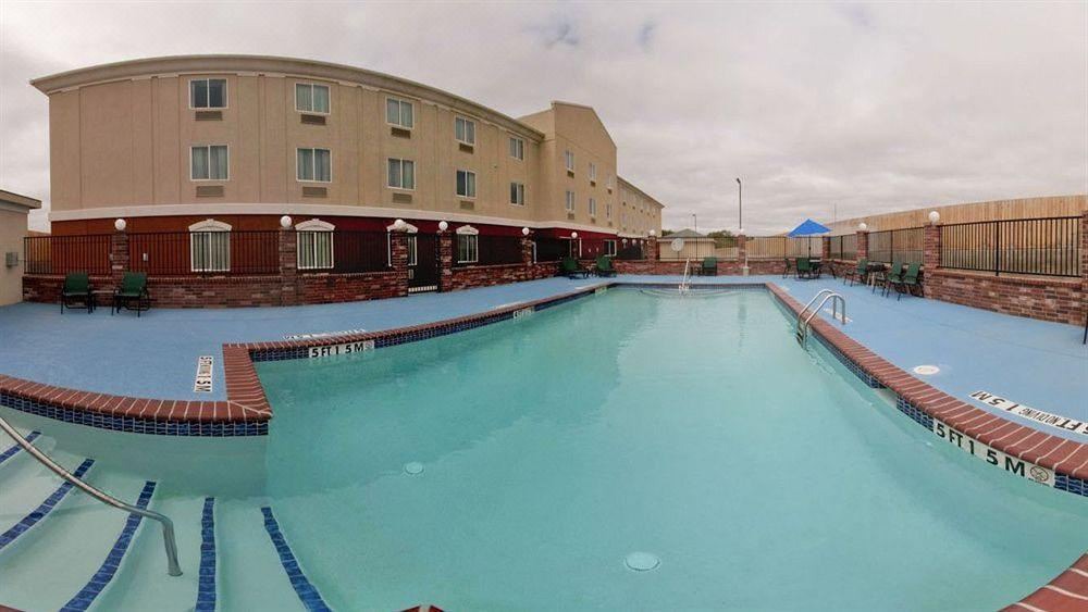 Photo of Outdoor in Ira