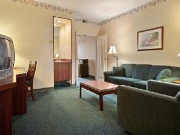 Photo of Livingroom in Newburgh
