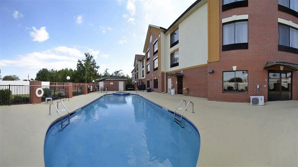 Photo of Outdoor in Richmond Hill