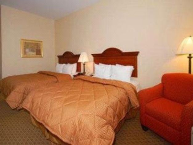 Photo of Bedroom in Sullivan