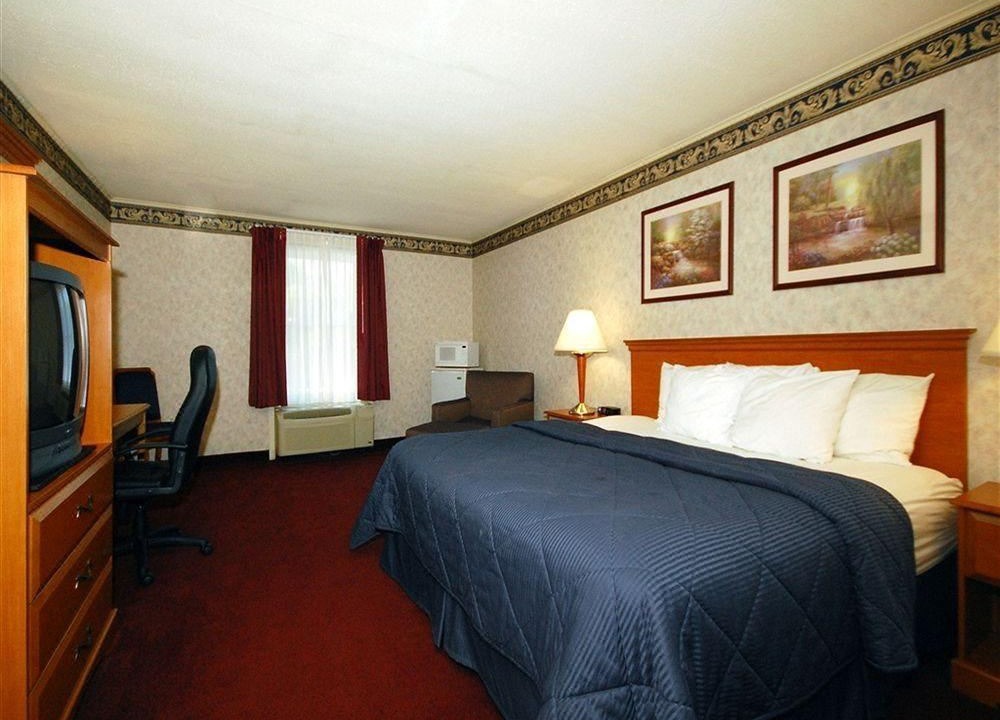 Photo of Bedroom in Selinsgrove