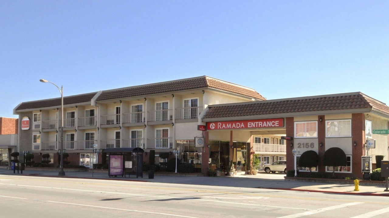 Photo of Buildings in Lamanda Park