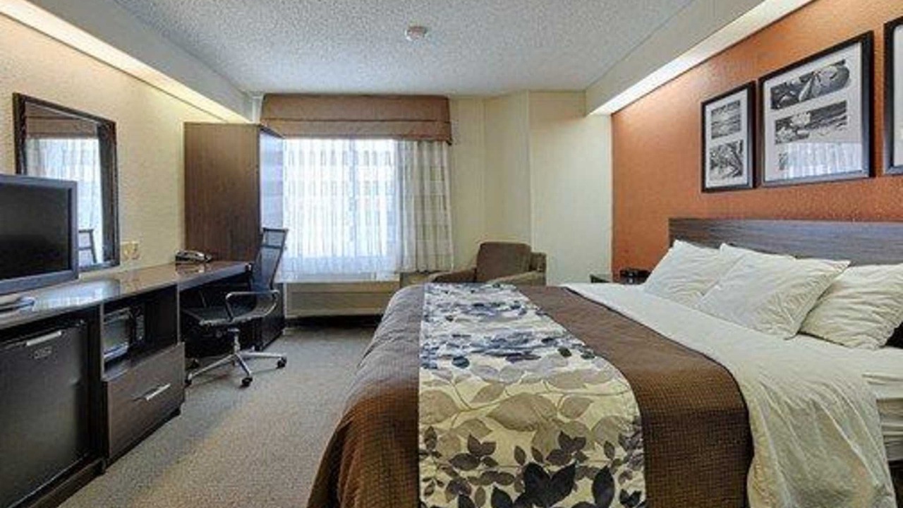 Photo of Bedroom in DeWitt
