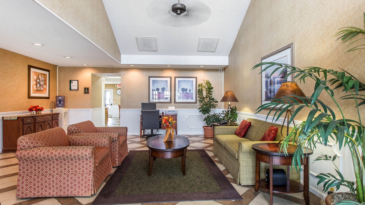 Photo of Livingroom in Thomaston