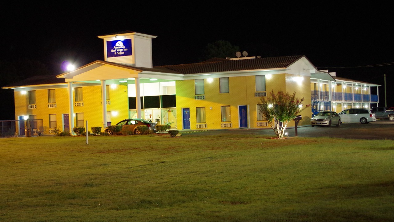 Photo of Buildings in Hope