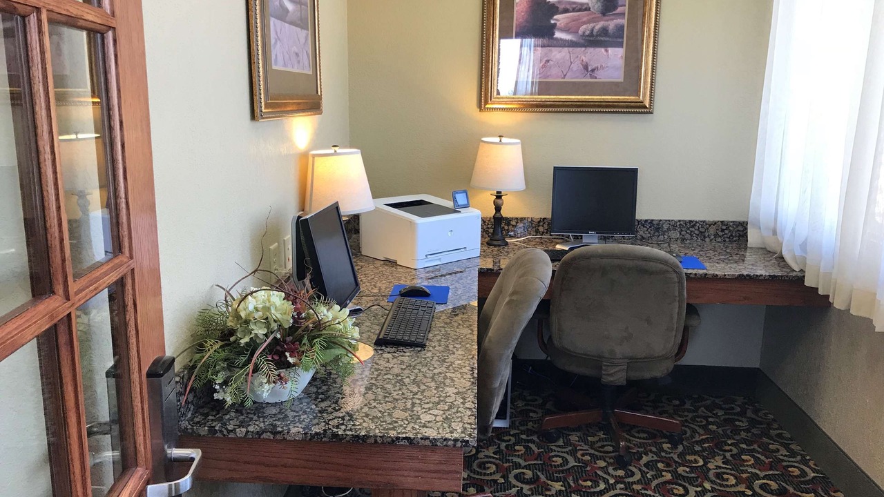 Photo of Livingroom in Kearney