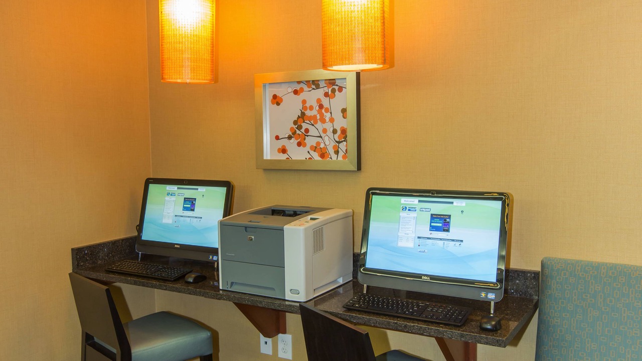 Photo of Livingroom in Wayne