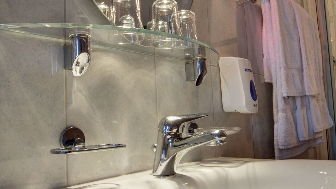 Photo of Bathroom in Clara