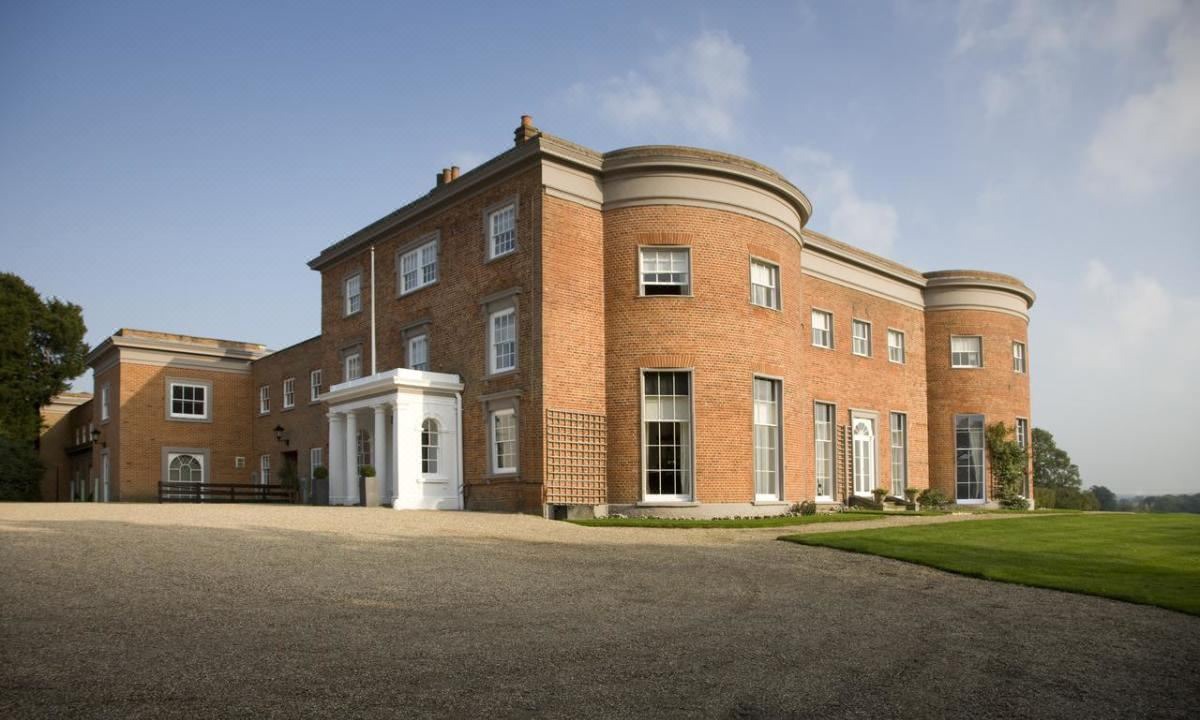 Photo of Buildings in Heckfield