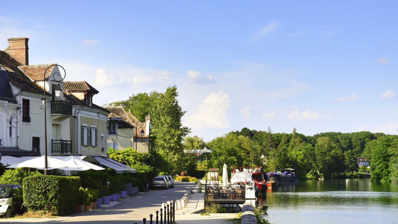 Photo of Others in Nemours