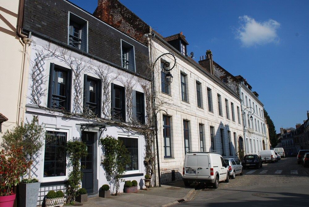 Photo of Buildings in Montreuil-sur-Mer