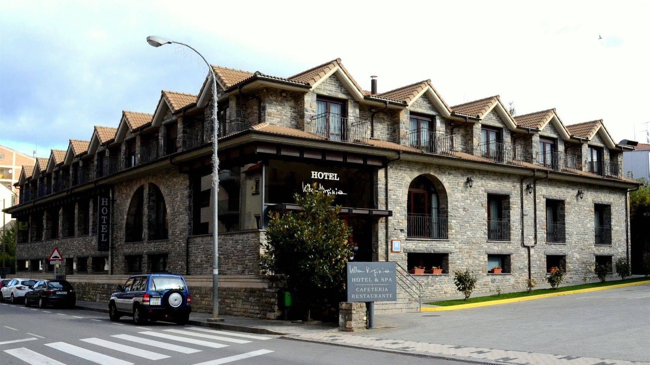 Photo of Buildings in Abena