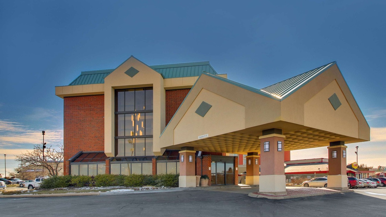 Photo of Buildings in Arnold