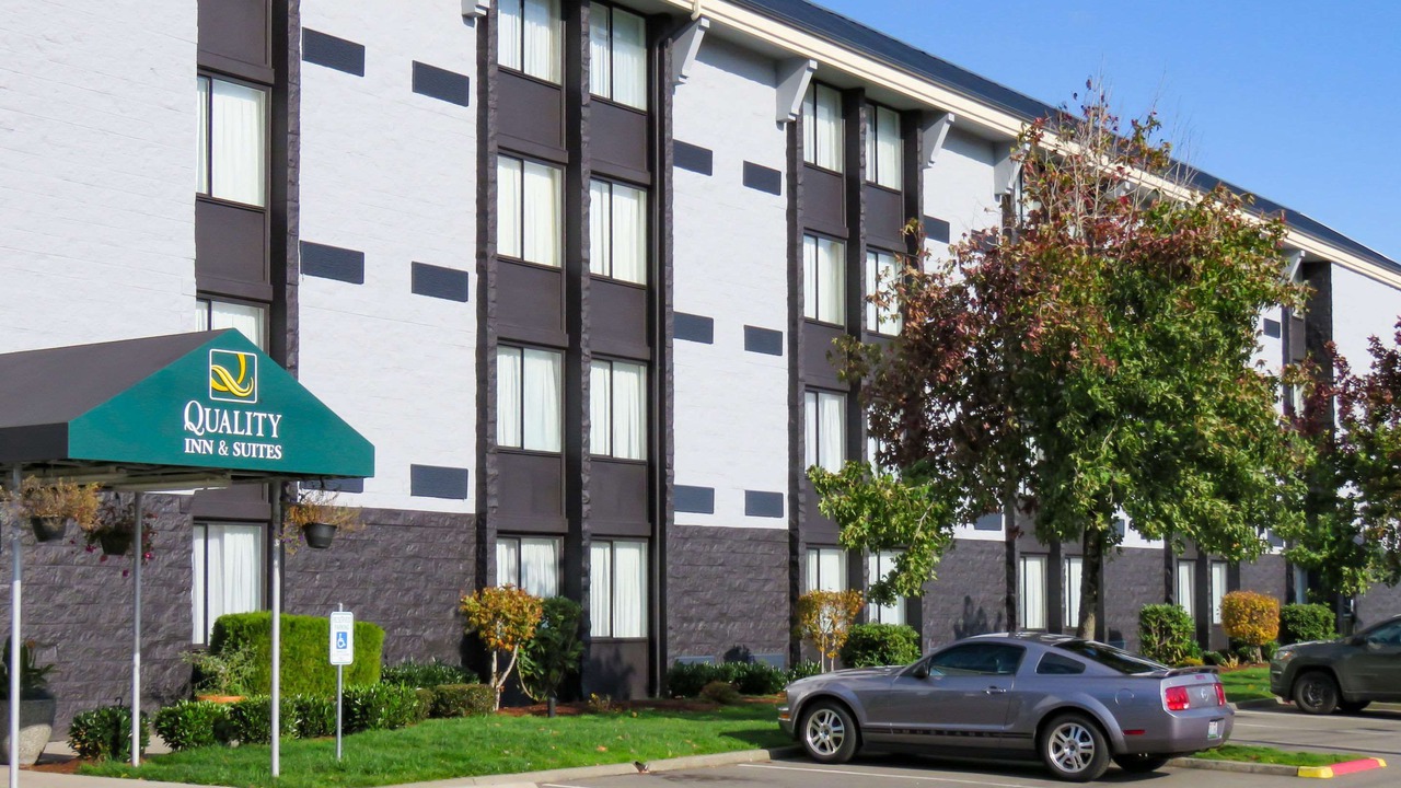 Photo of Buildings in Silver Lake