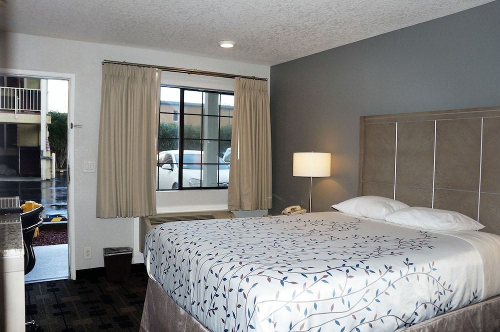 Photo of Bedroom in Milpitas