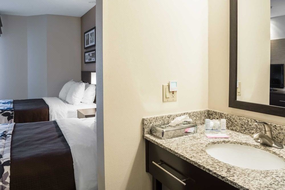 Photo of Bedroom in Mountain View District