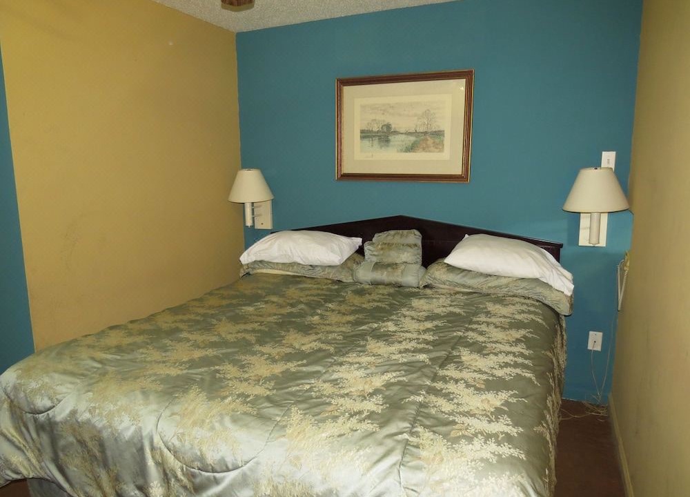Photo of Bedroom in Caseyville