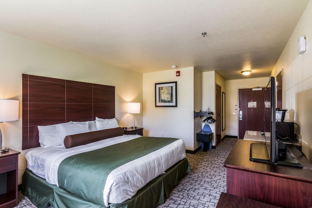 Photo of Bedroom in Barron